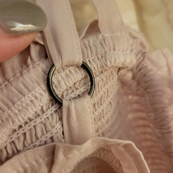 Old Navy Smocked Sun Top - Picture 1 of 8